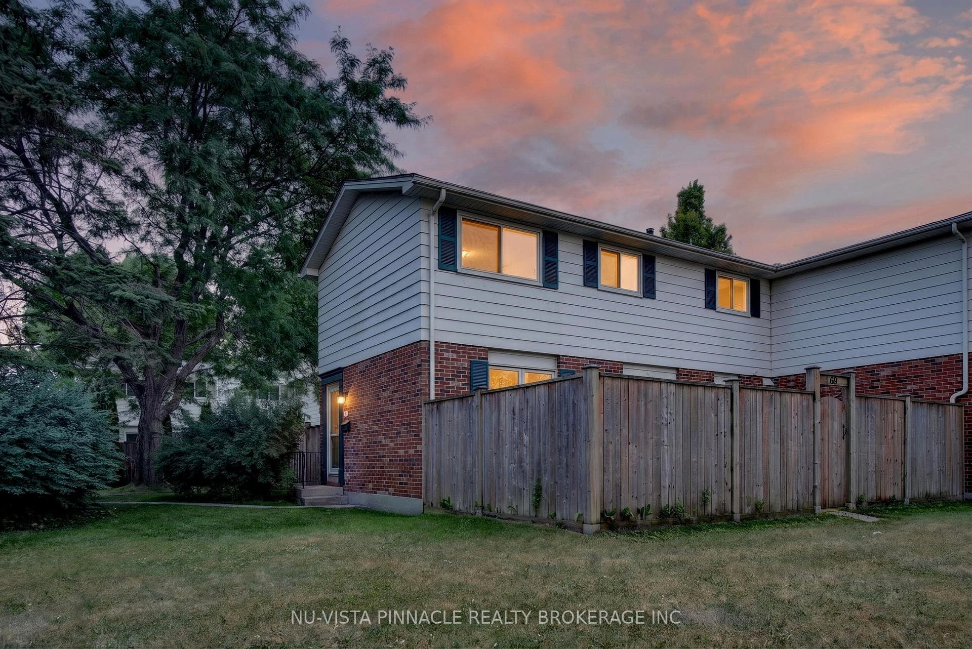 69 Conway Drive, London South, ON N6E 2H4