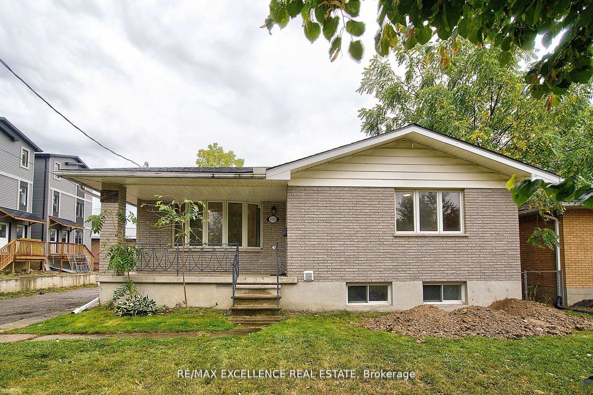 1595 Borden Street Upper, London East, ON N5W 2P9