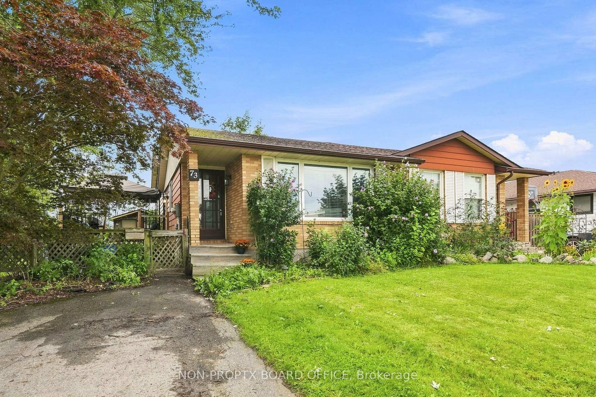 73 Aquador Drive, Welland, ON L3C 5S5