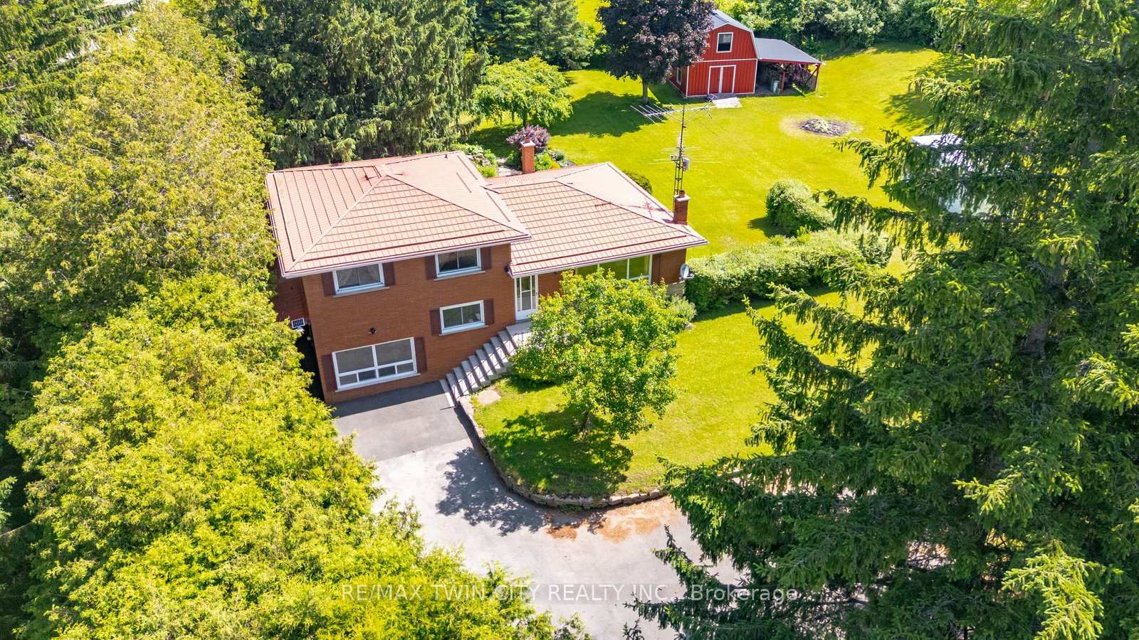 1598 6 Highway, Hamilton, ON L0R 1K0