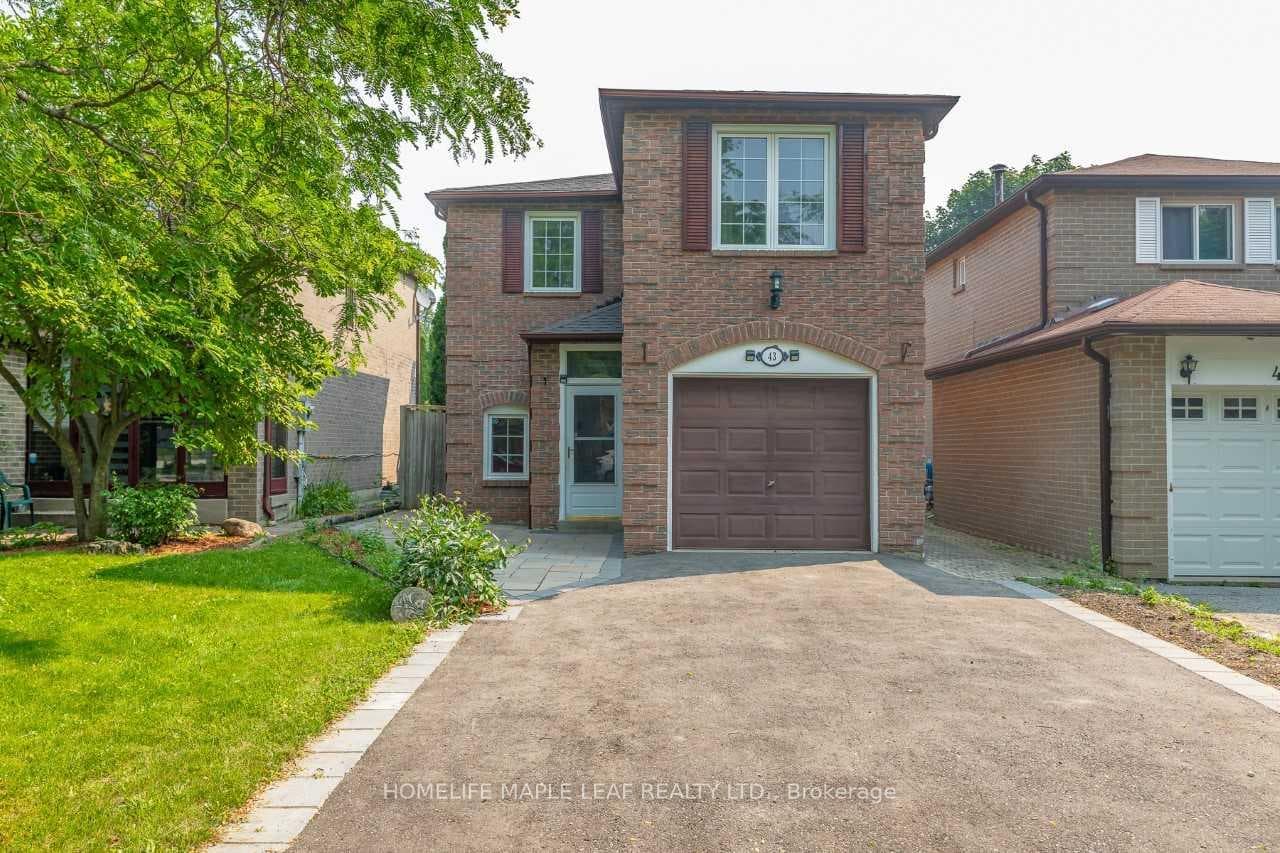 43 Barrett Crescent, Ajax, ON L1T 2C4
