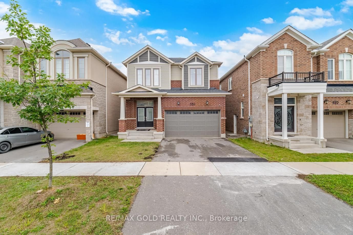 526 Kennedy Circle, Milton, ON L9E 1P9