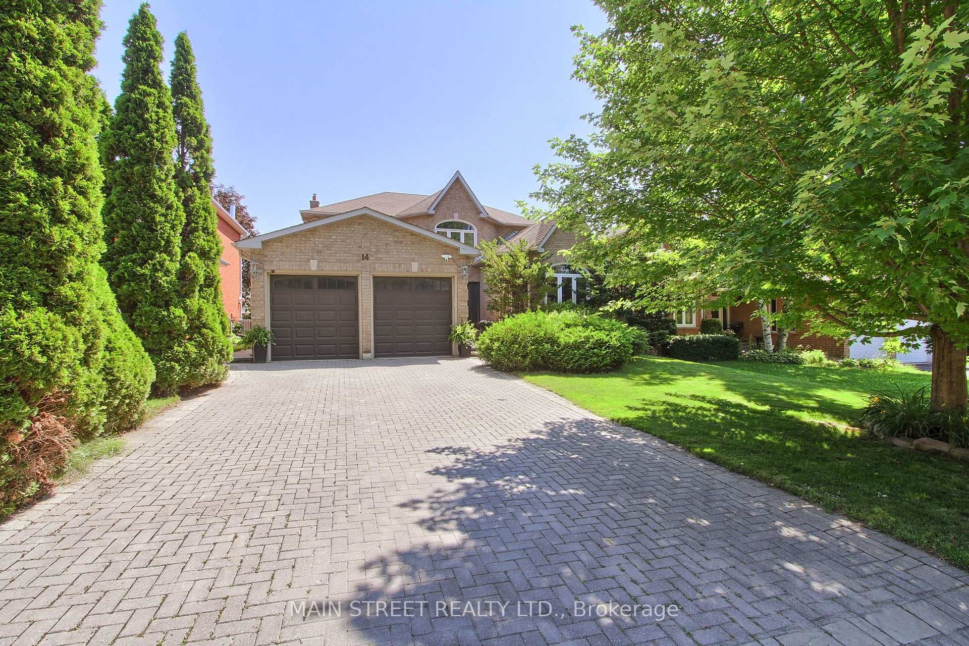 14 Mcgee Crescent, Aurora, ON L4G 6L8