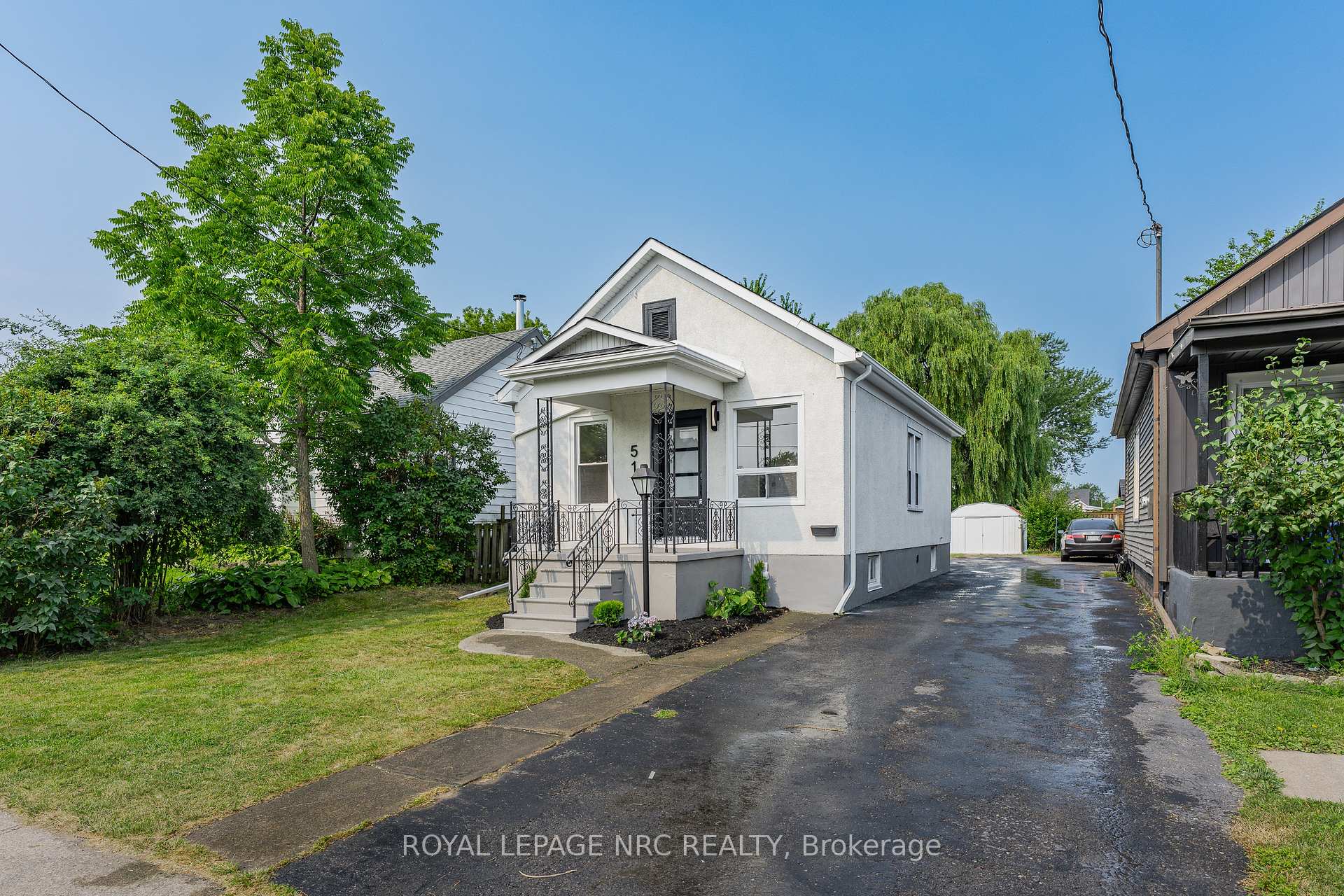 51 Queen Street S, Thorold, ON L2V 3N2