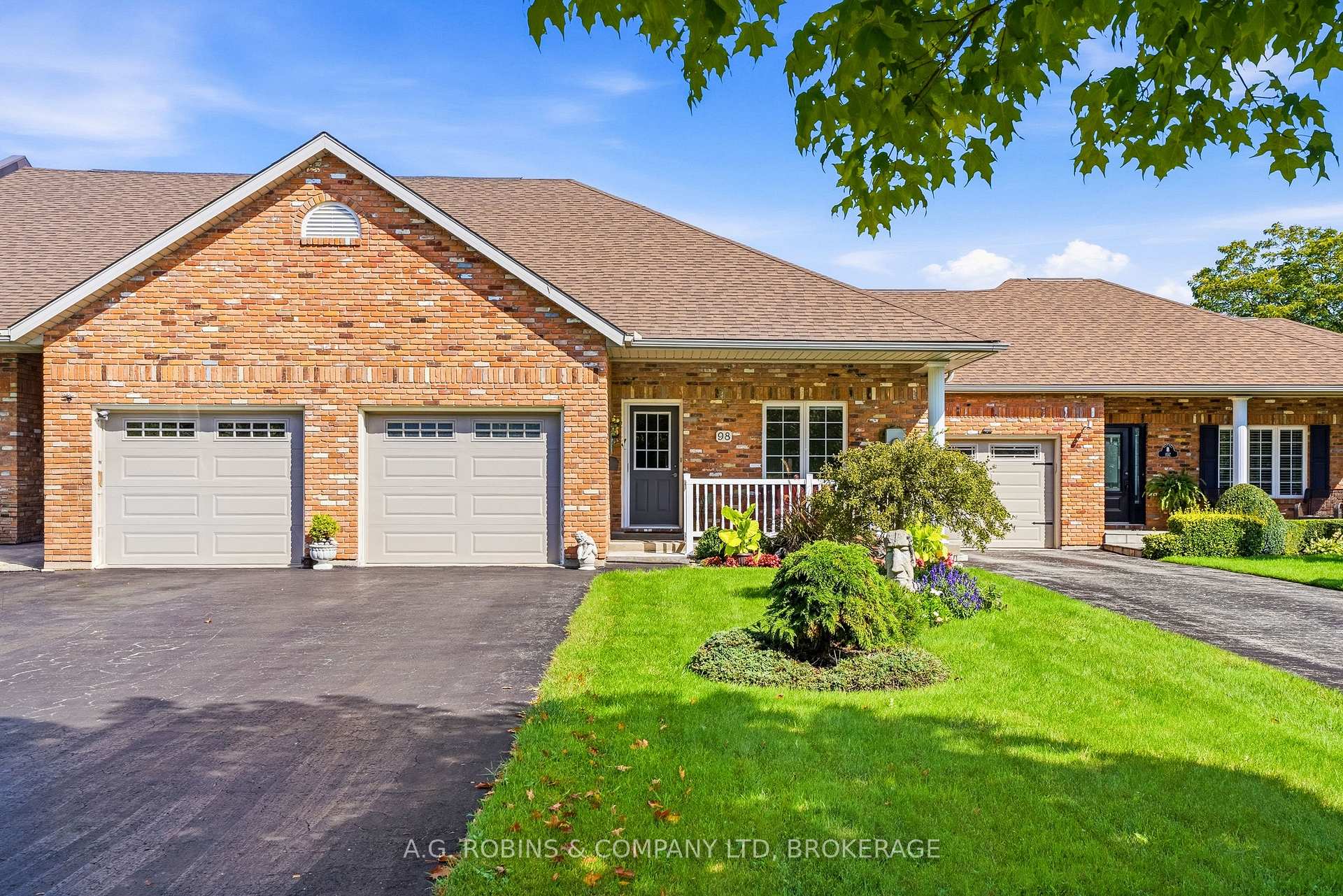 98 Maple Street, Port Colborne, ON L3K 6G7
