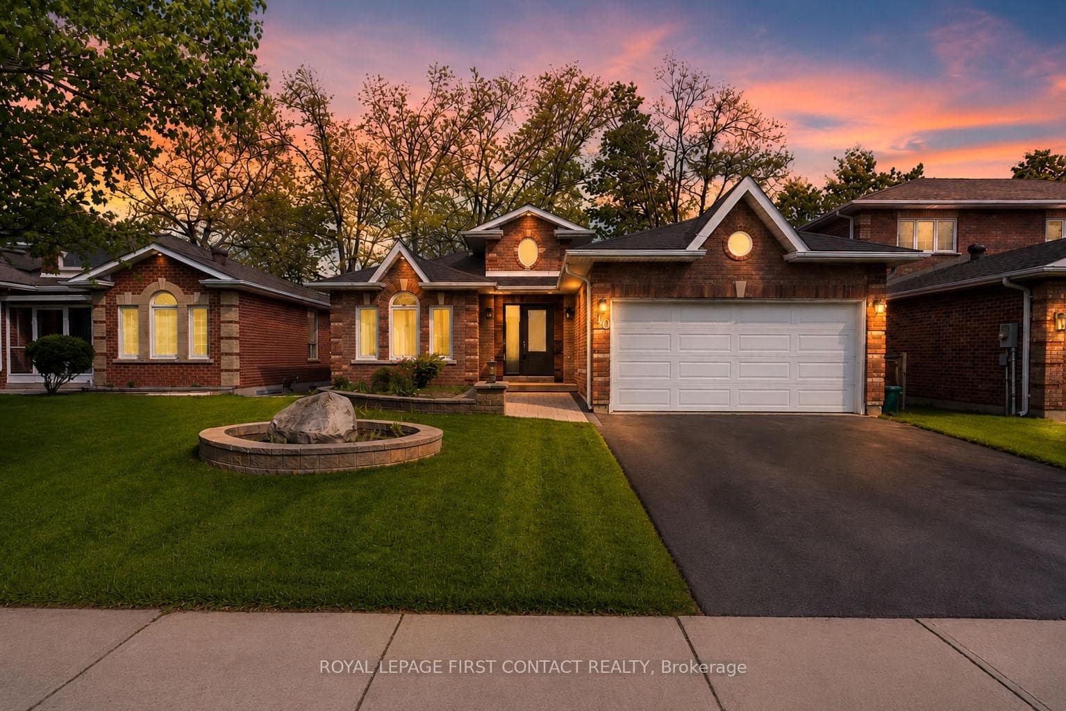 340 Livingstone Street W, Barrie, ON L4N 7C5