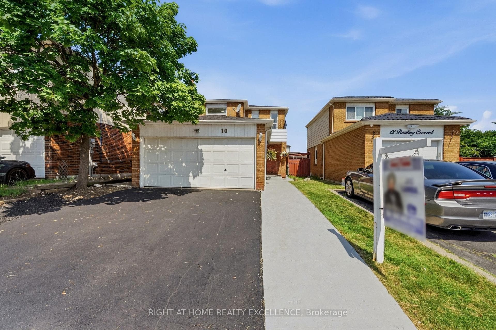 10 Banting Crescent Upper, Brampton, ON L6Y 2L8