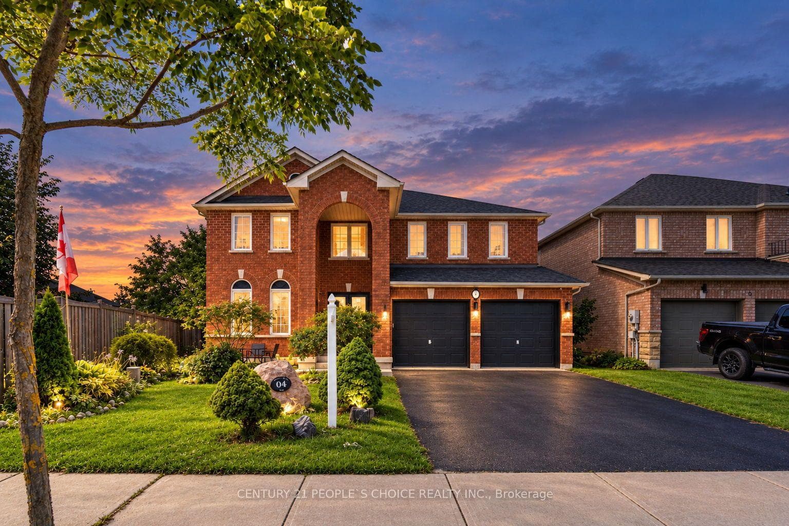 4 IMPERIAL CROWN Lane, Barrie, ON L4N 0T4