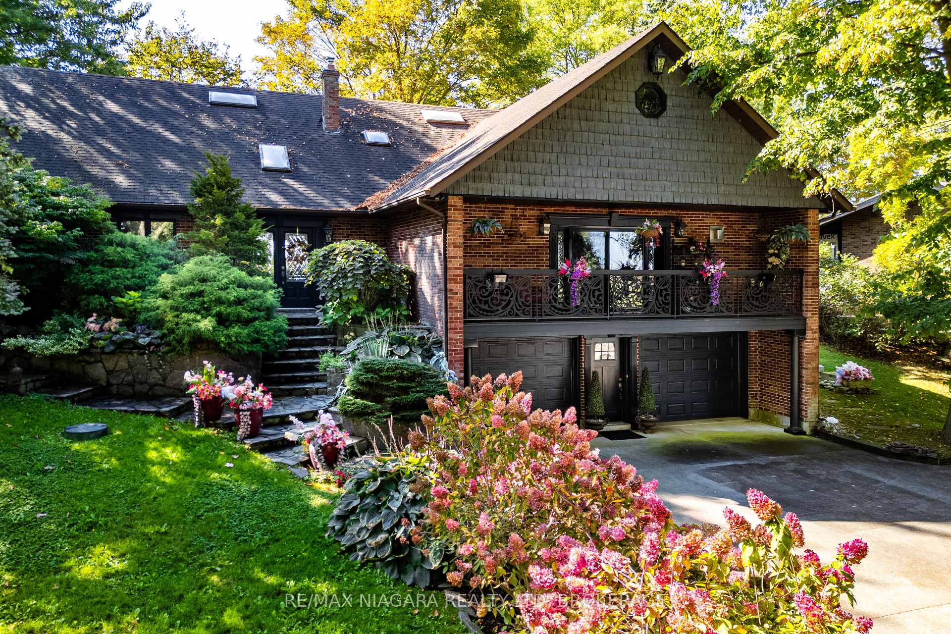 735 Lakeshore Road E, Port Colborne, ON L3K 5V3