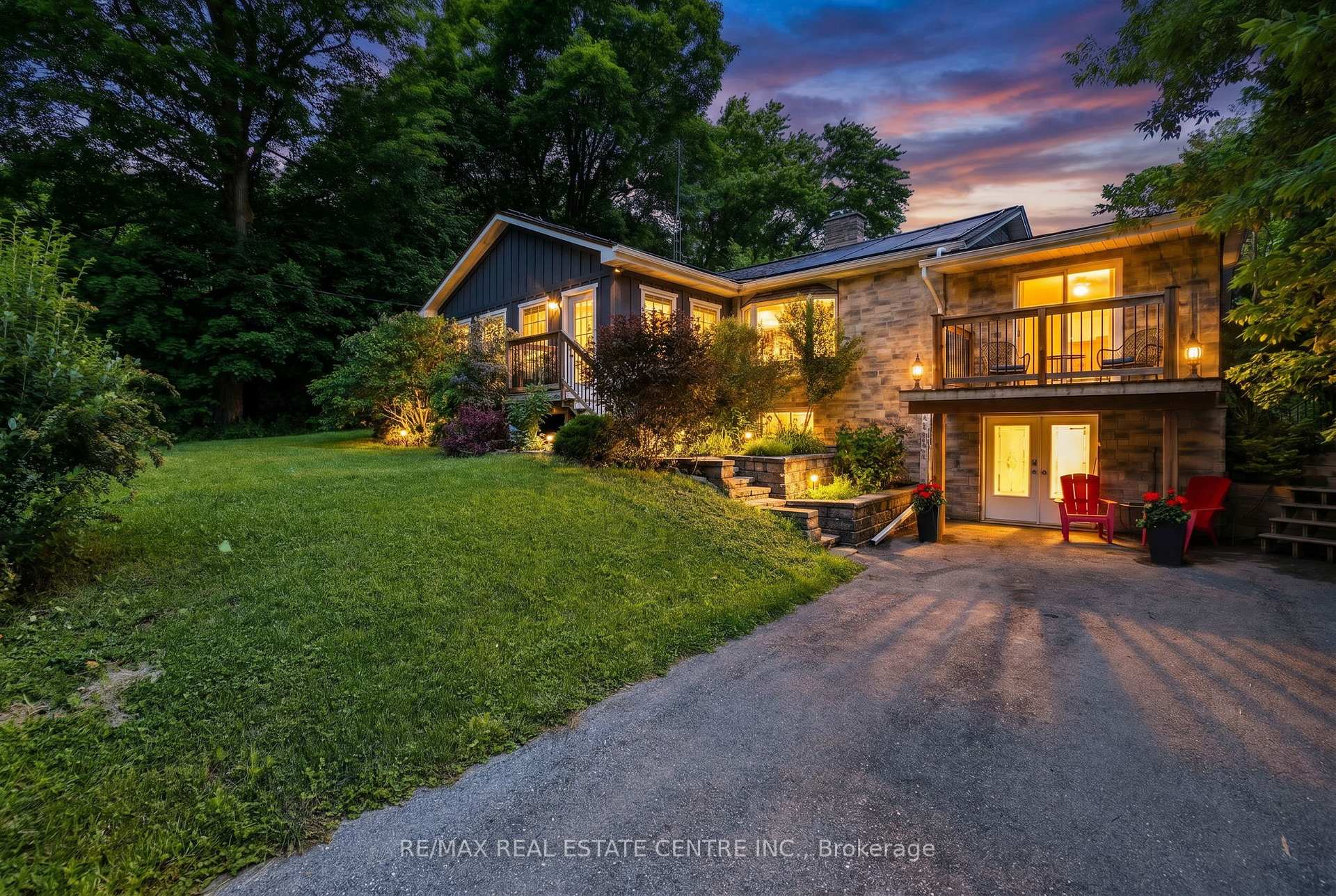 12429 Wolseley Street, Halton Hills, ON L0P 1H0