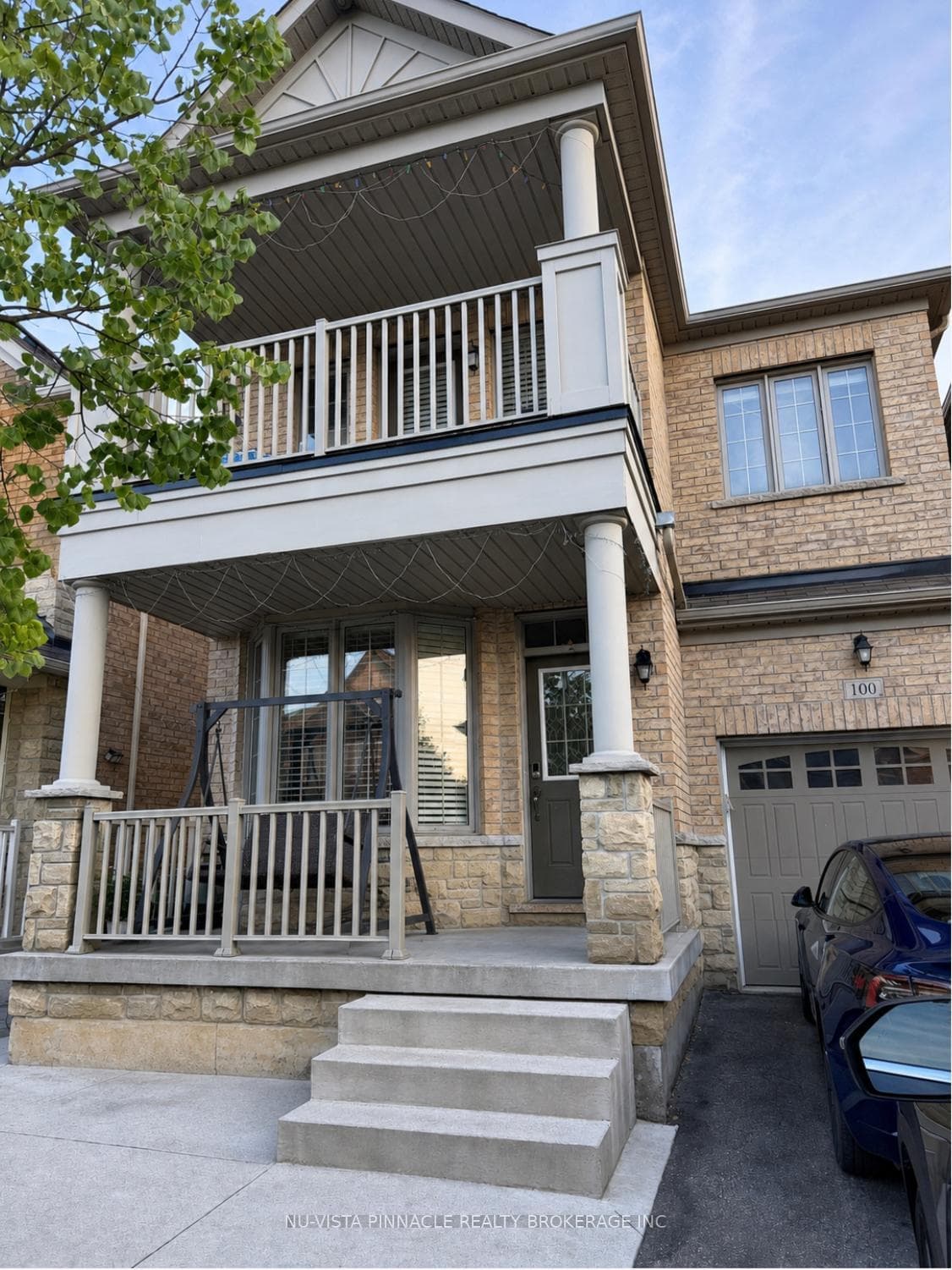100 Allegro Drive E, Brampton, ON L6Y 5Y3