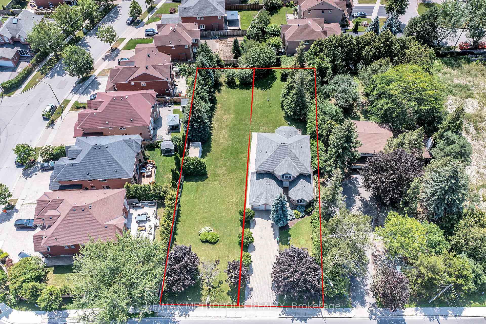 5097 14th Avenue, Markham, ON L3S 3K4