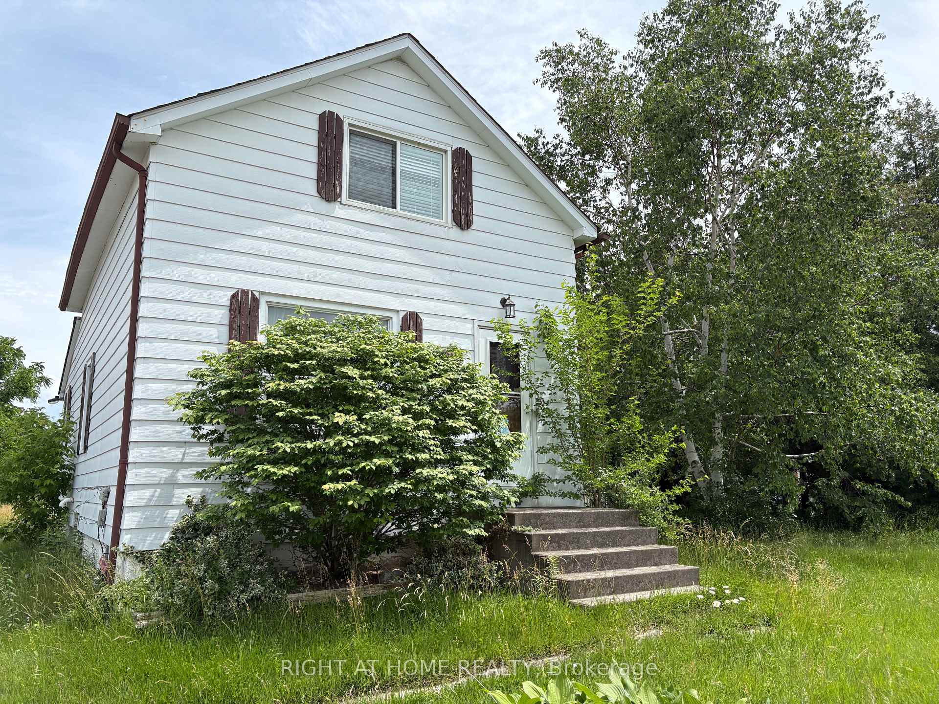 2591 Trulls Road, Clarington, ON L1E 2N3