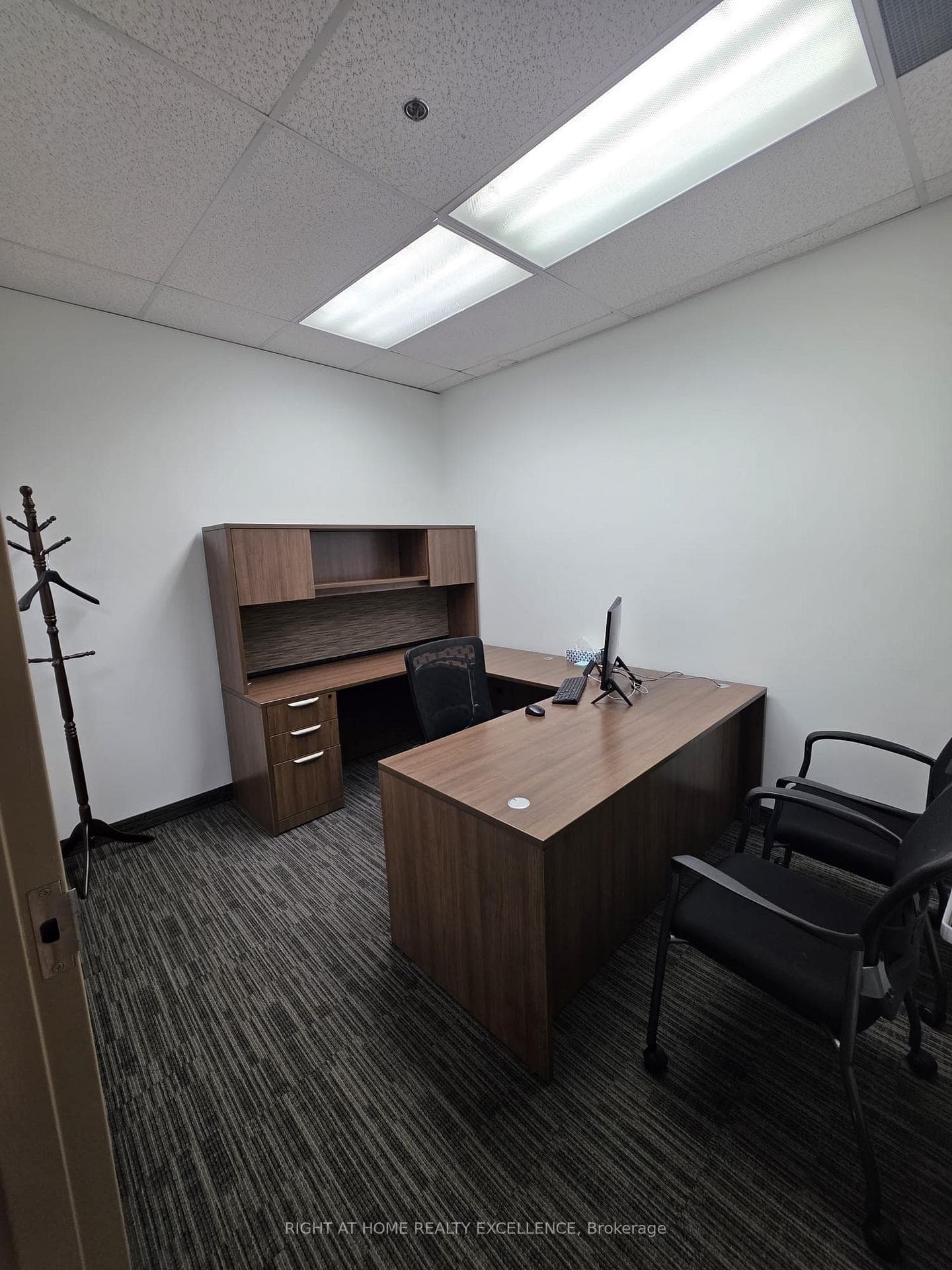 7045 Edwards Boulevard 201-SR, Mississauga, ON L5S 1X2
