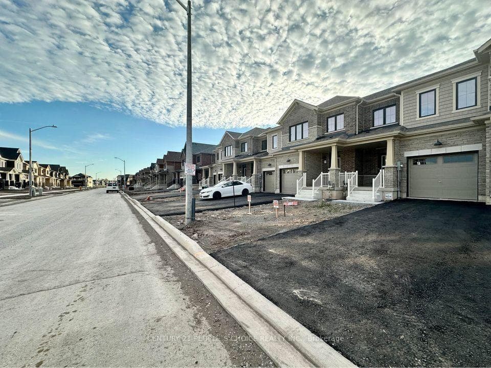 287 PORT Crescent, Welland, ON L3B 0N3