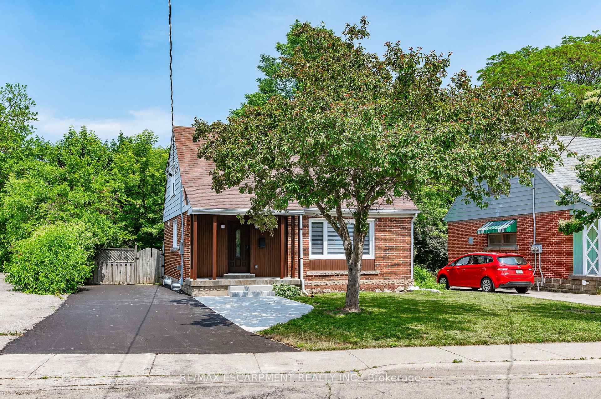 723 Hager Avenue, Burlington, ON L7S 1R2