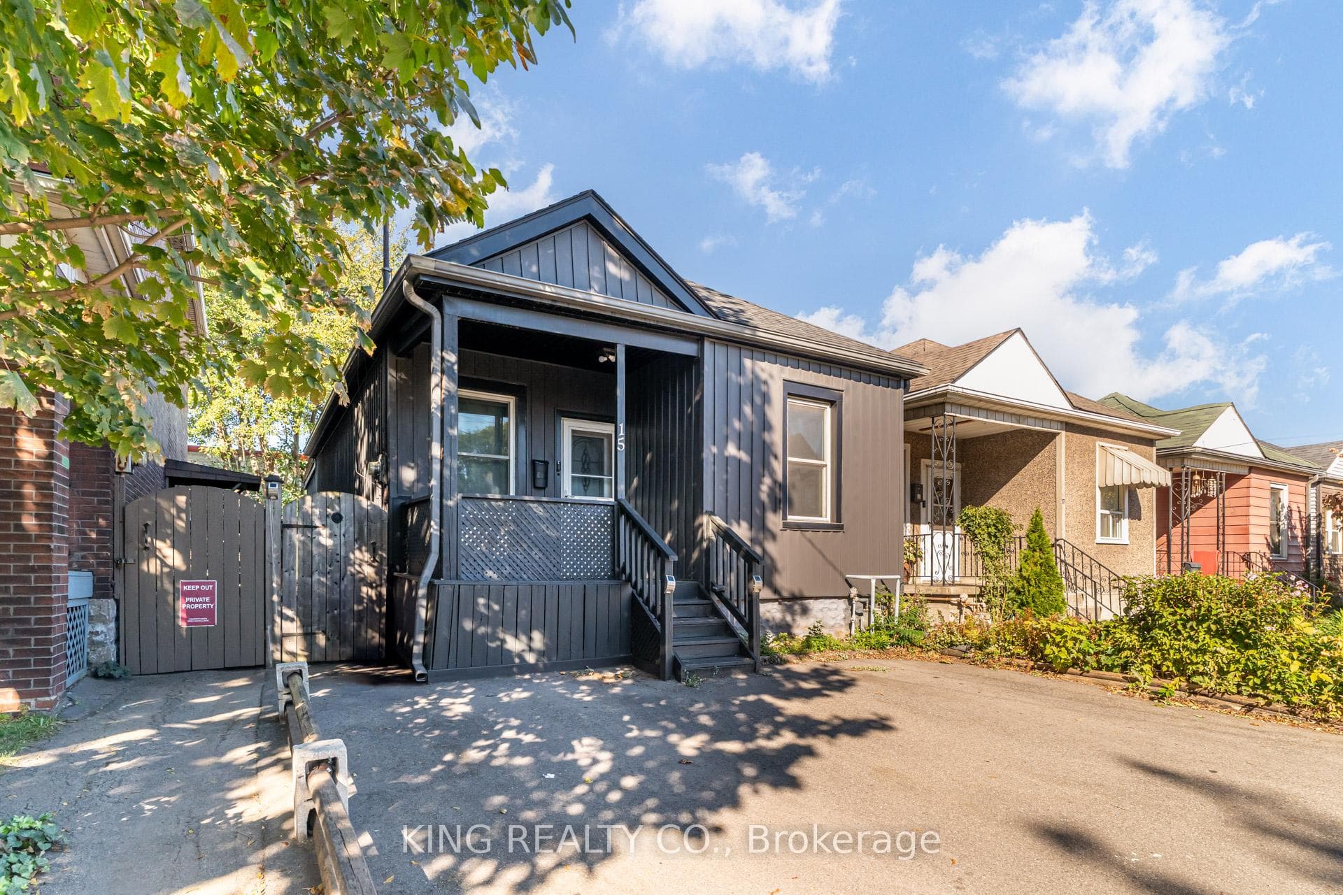 15 Dickson Street, Hamilton, ON L8L 6B9