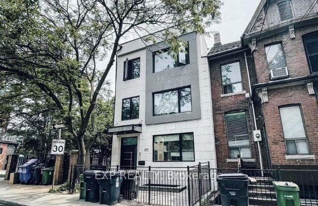 271 Ontario Street 2, Toronto, ON M5A 2V6
