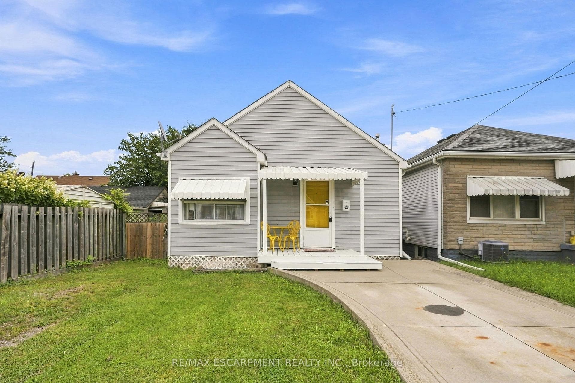 328 Woodward Avenue, Hamilton, ON L8H 6N5