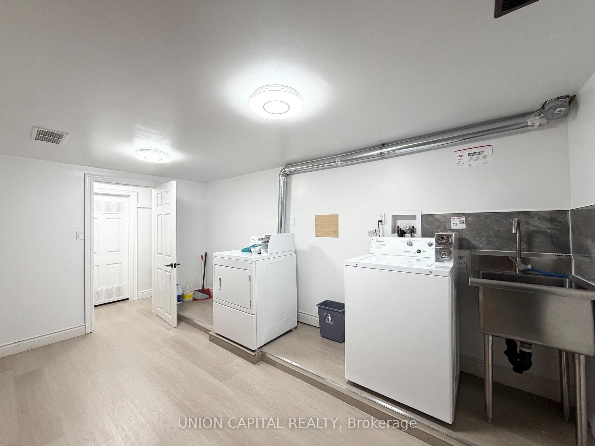 1342 Weston Road, Toronto, ON M6M 4R5