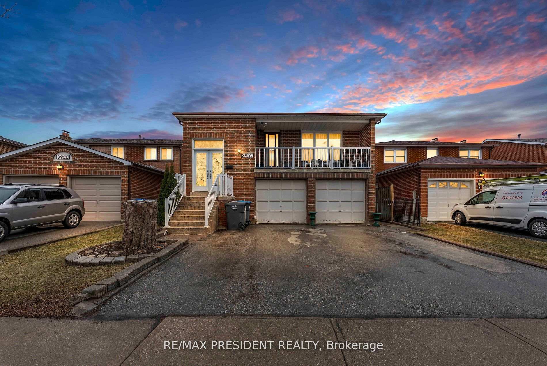 3952 Longo Circle, Mississauga, ON L4T 4C7