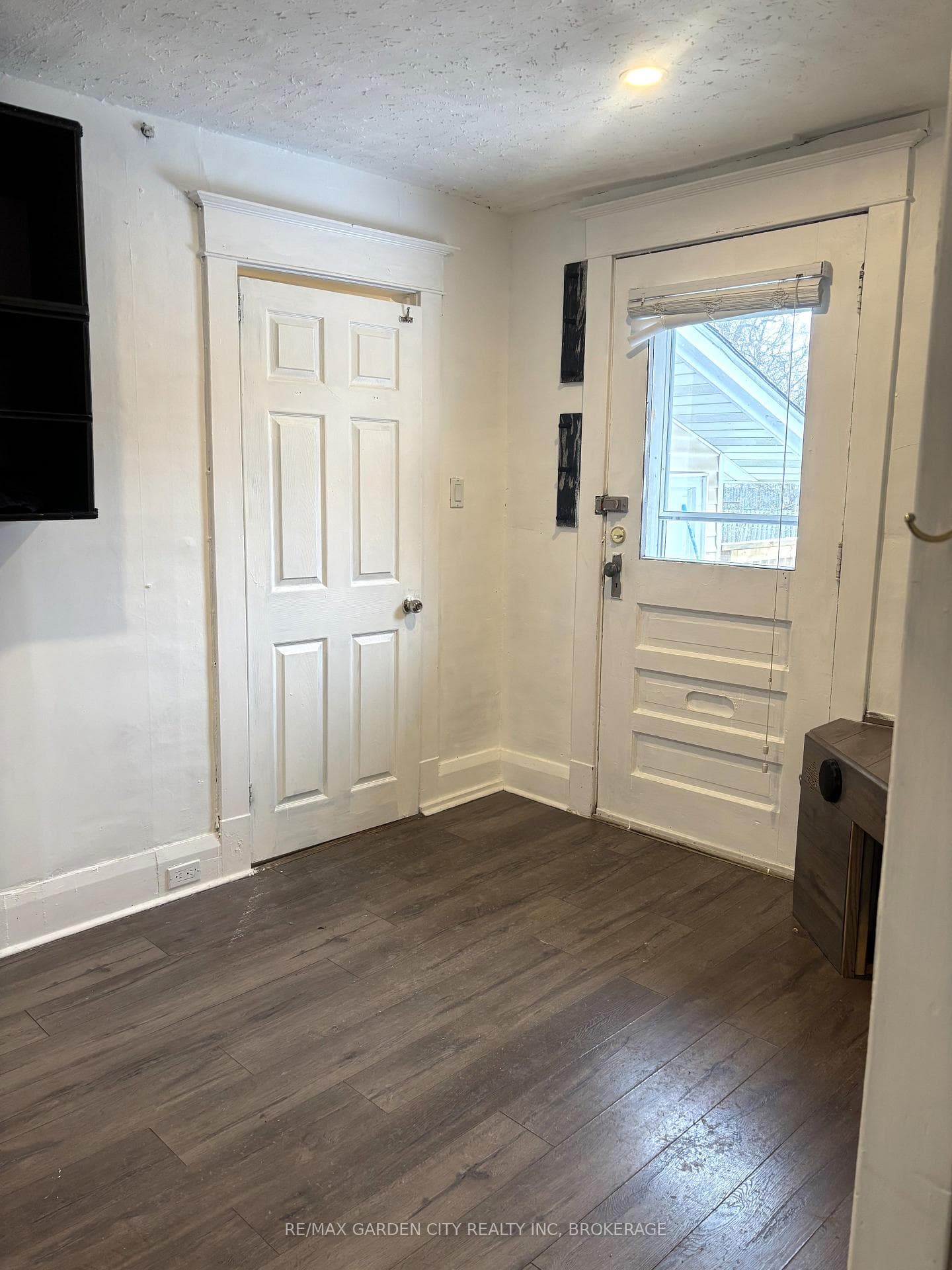6165 BARKER Street 3, Niagara Falls, ON L2G 1Y5
