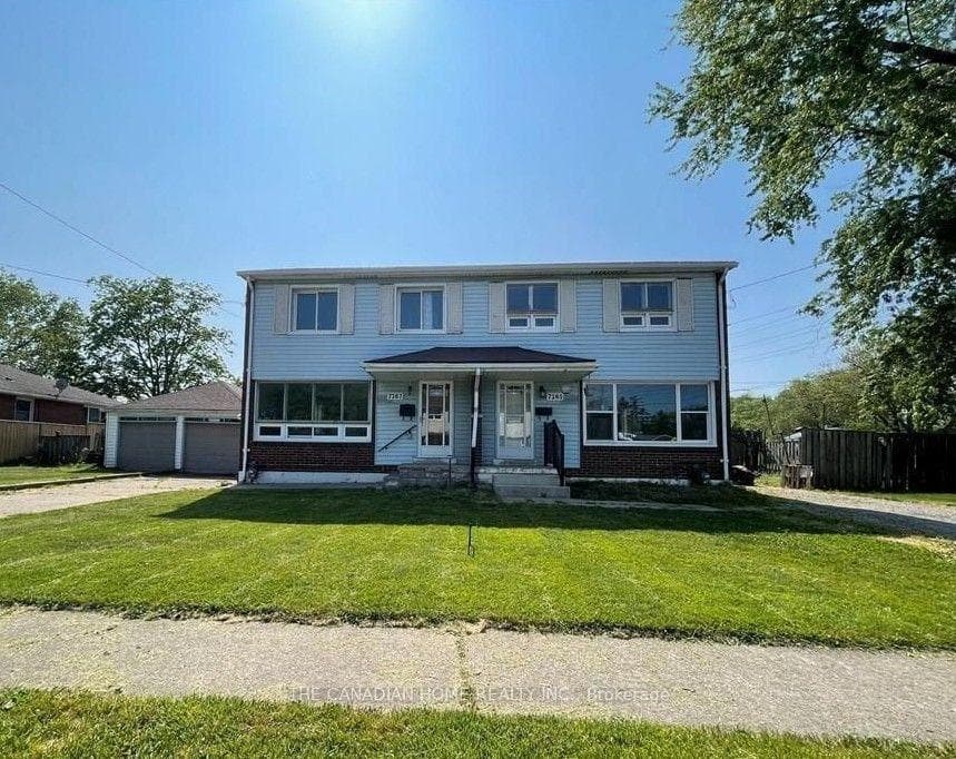 7267/7265 Fern Ave Avenue, Niagara Falls, ON L2G 5H3