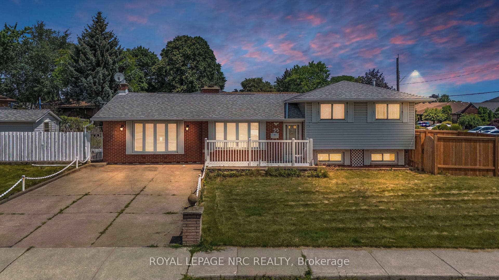 35 Eugene Street, Hamilton, ON L8H 2R1
