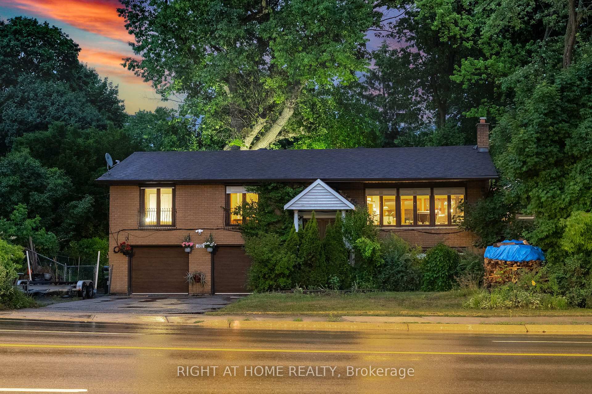 1101 Brimley Road UPPER, Toronto, ON M1P 3E8
