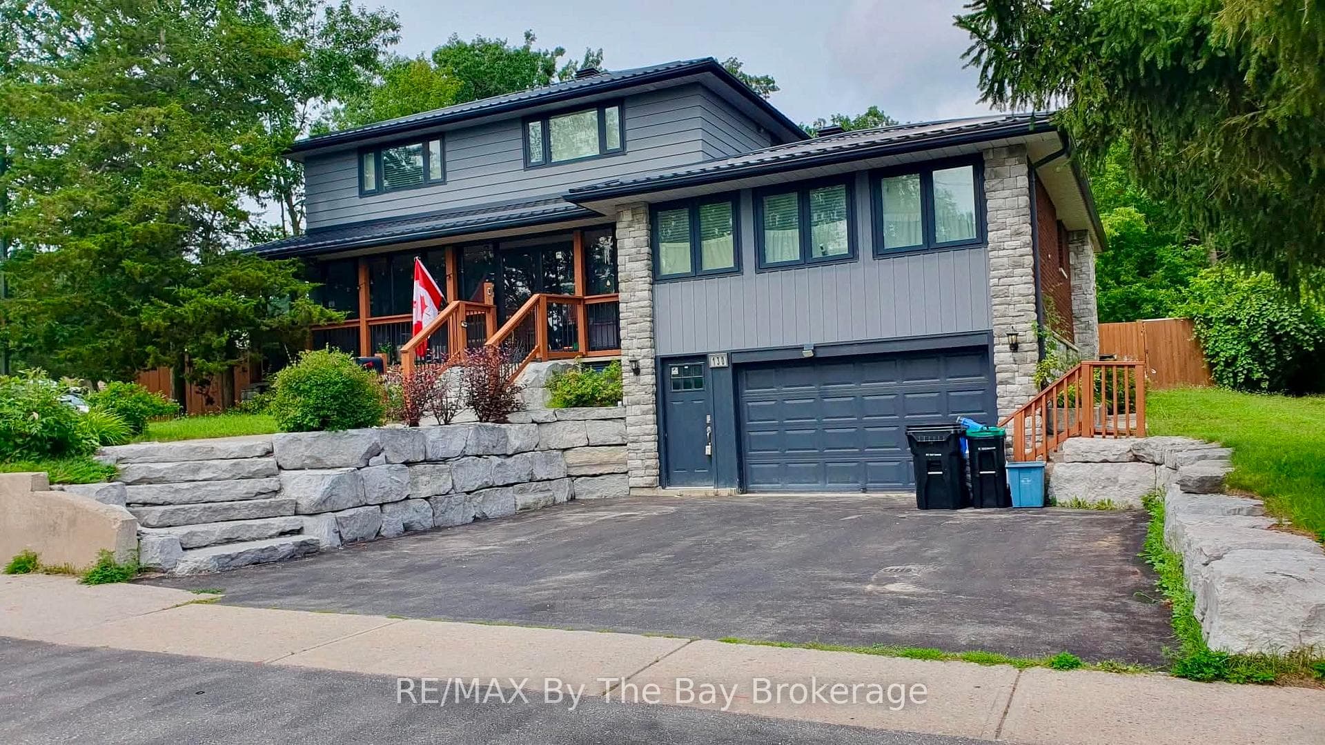 130 Letitia Street Lower Unit, Barrie, ON L4N 1P5