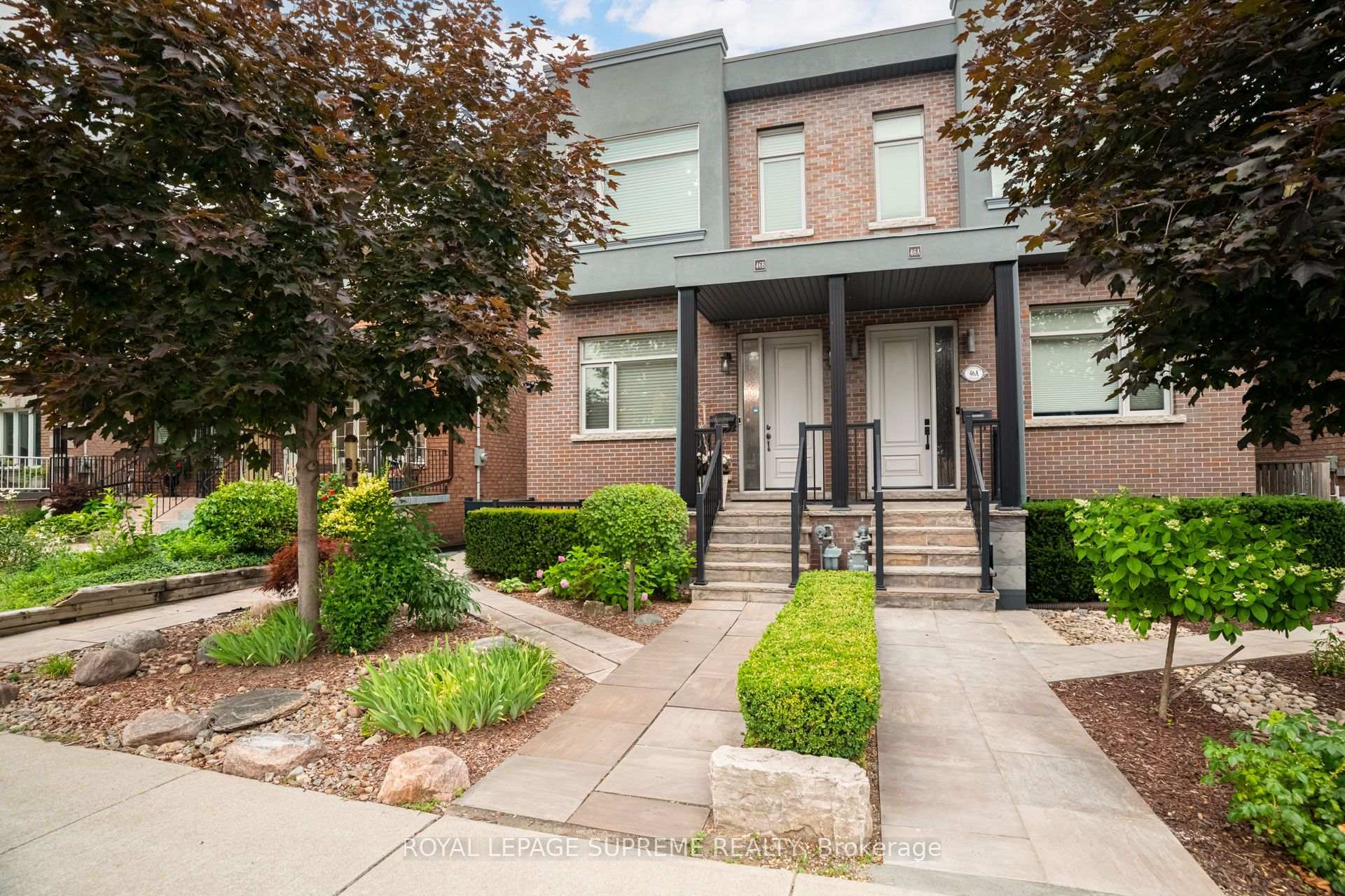 46B Strathnairn Avenue, Toronto, ON M6M 2E7