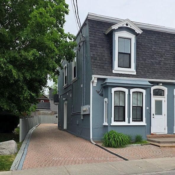 10 Centre Street, Markham, ON L3P 2N8