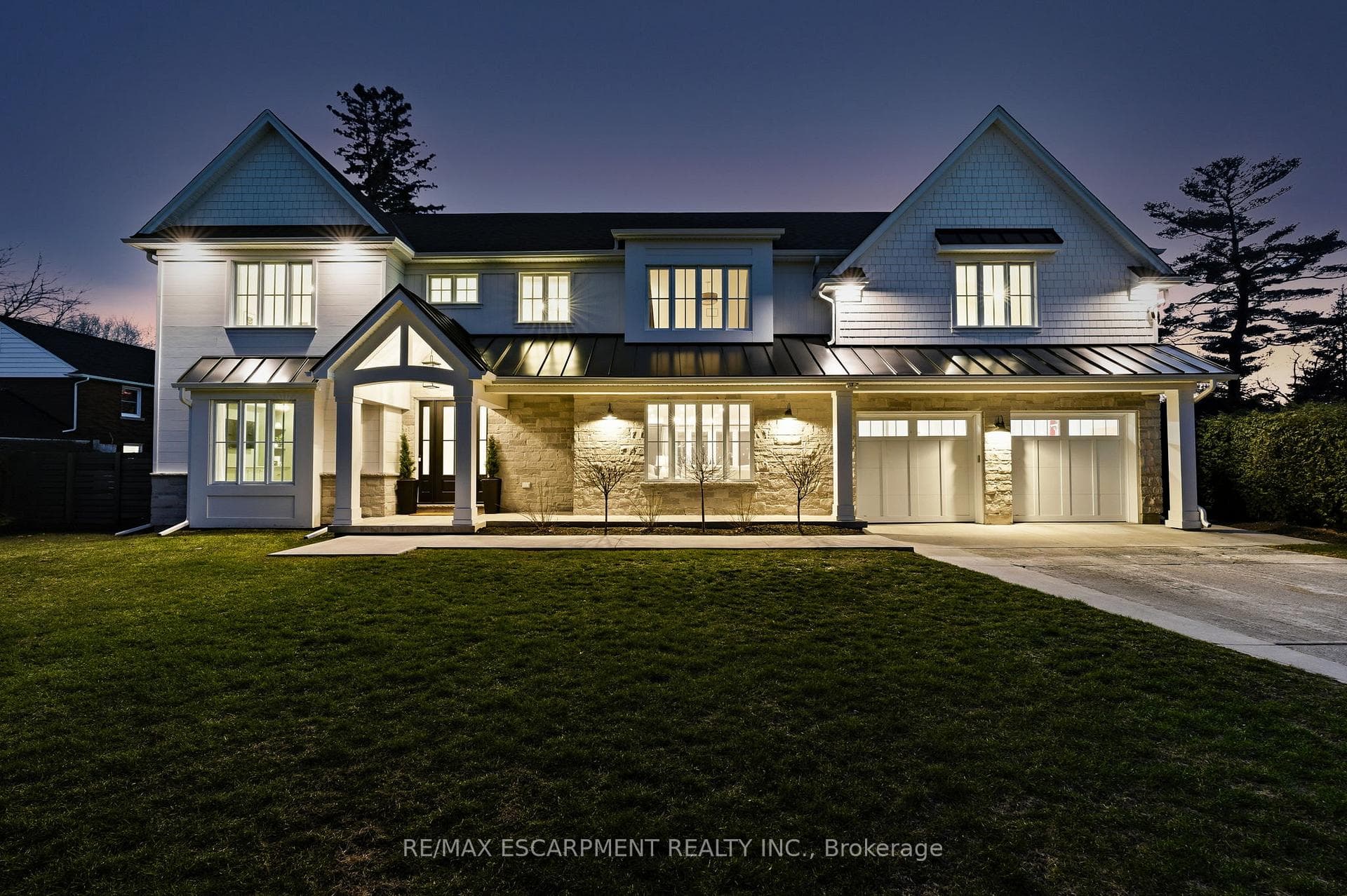 940 Gorton Avenue, Burlington, ON L7T 1S5