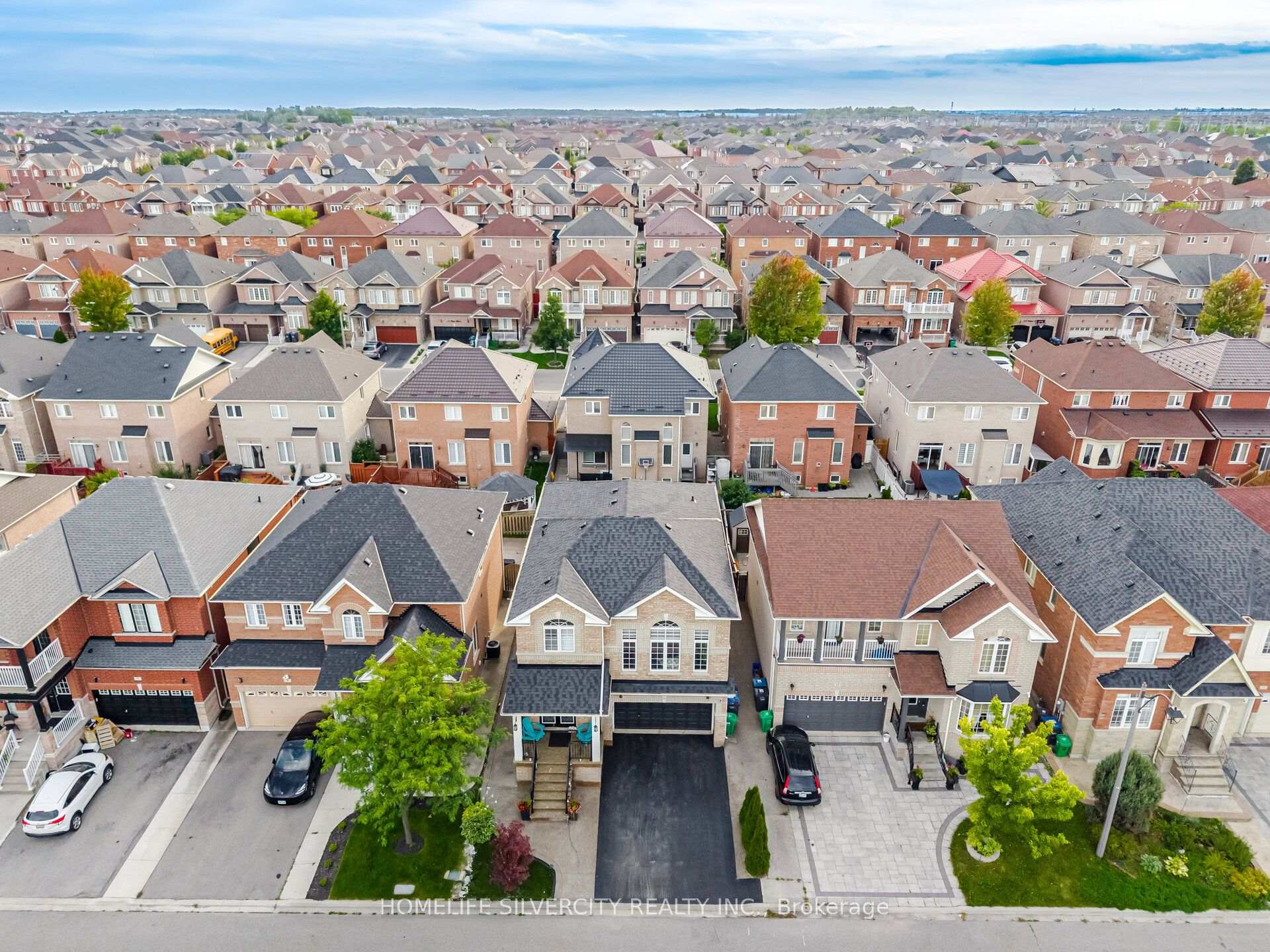 11 Swales Crescent, Brampton, ON L6R 0G4