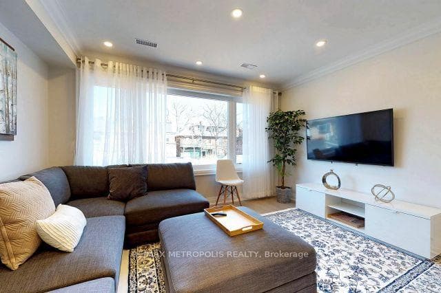 41 Beatrice Street 2nd & 3rd Floor, Toronto, ON M6J 2T2