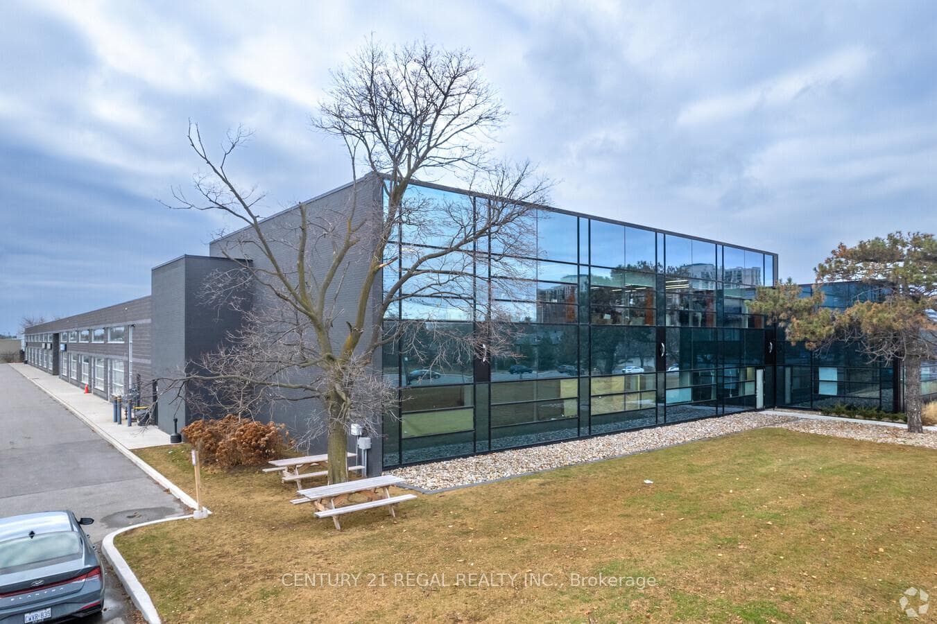 1550 Birchmount Road 1A, Toronto, ON M1P 2H1