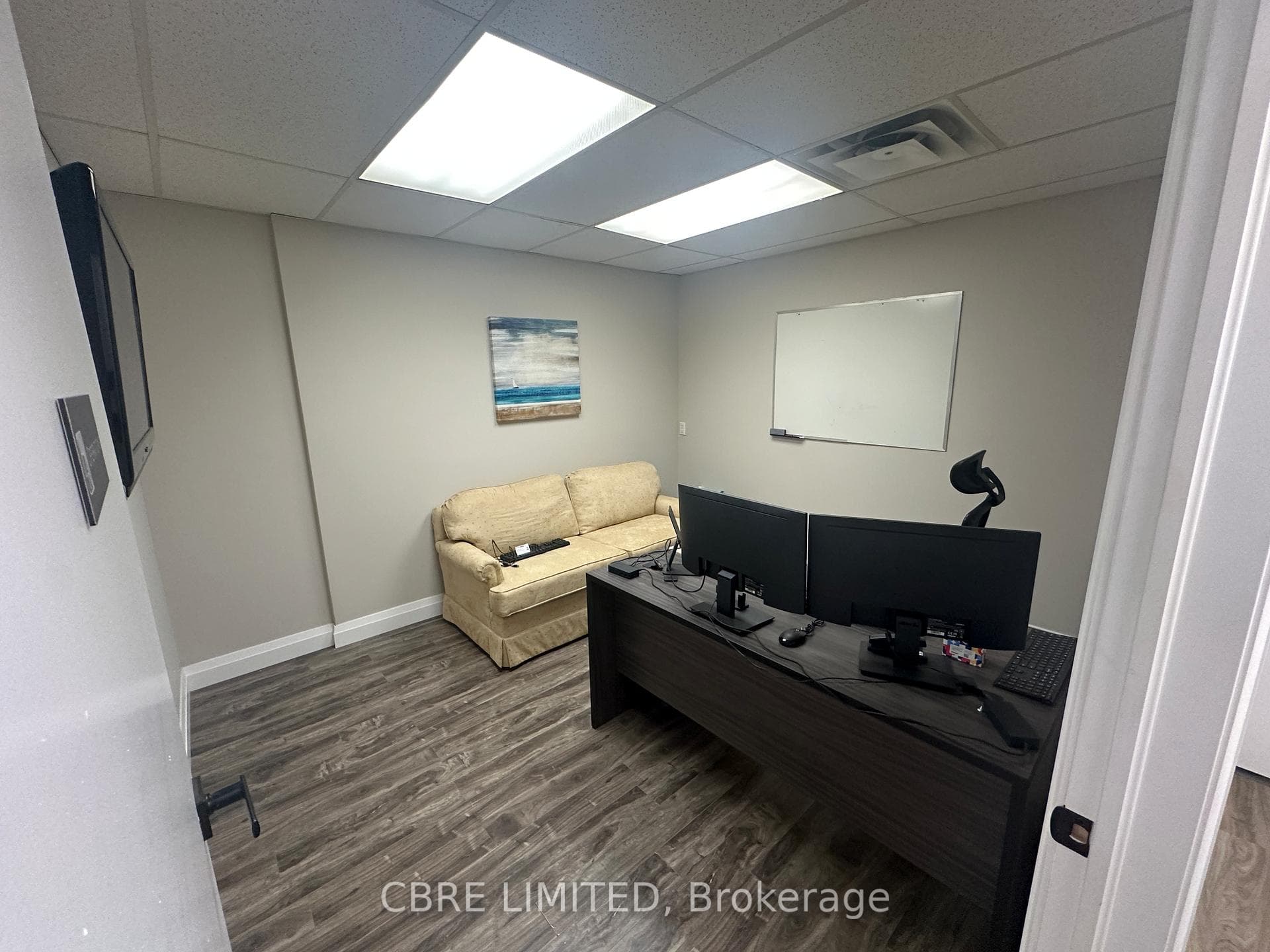 405 Consortium Court, London South, ON N6E 2S8