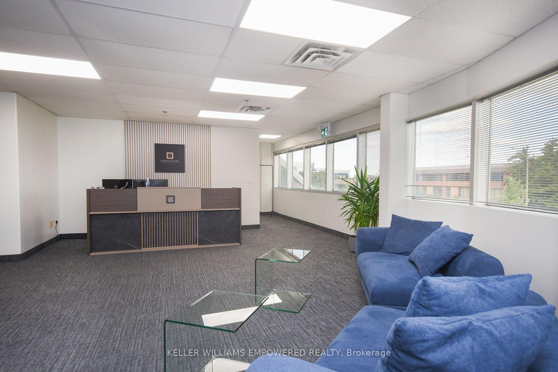 60 Granton Drive 103 K, Richmond Hill, ON L4B 2N6