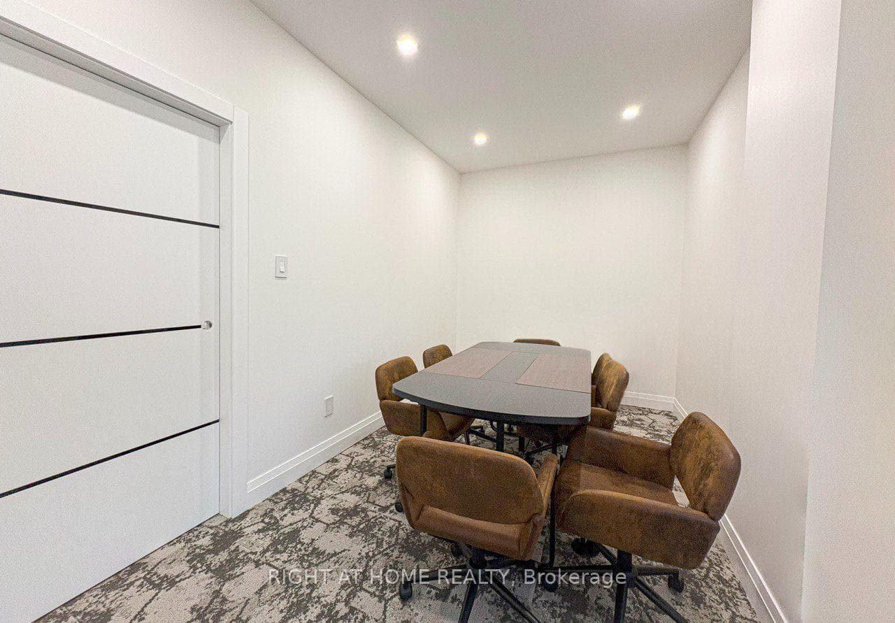 8119 Yonge Street 2nd Floor, Markham, ON L3T 2C6