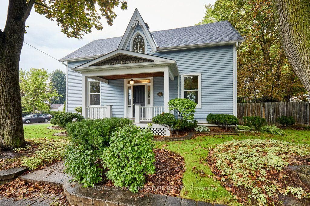 311 Byron Street N, Whitby, ON L1N 4N4