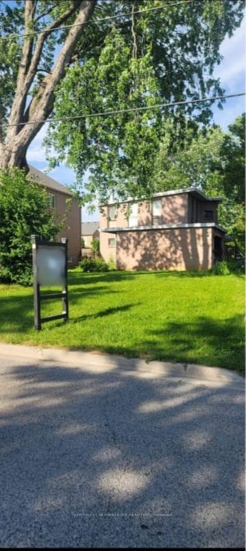 1867 Spruce Hill Road, Pickering, ON L1V 1S6