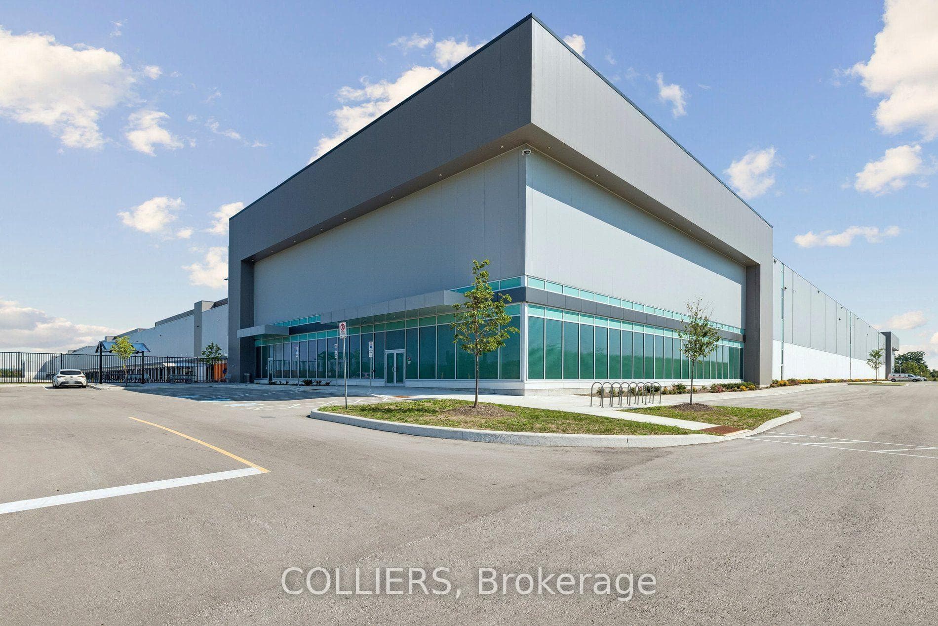537 Kingston Road E Opt 11, Ajax, ON L1Z 1W3