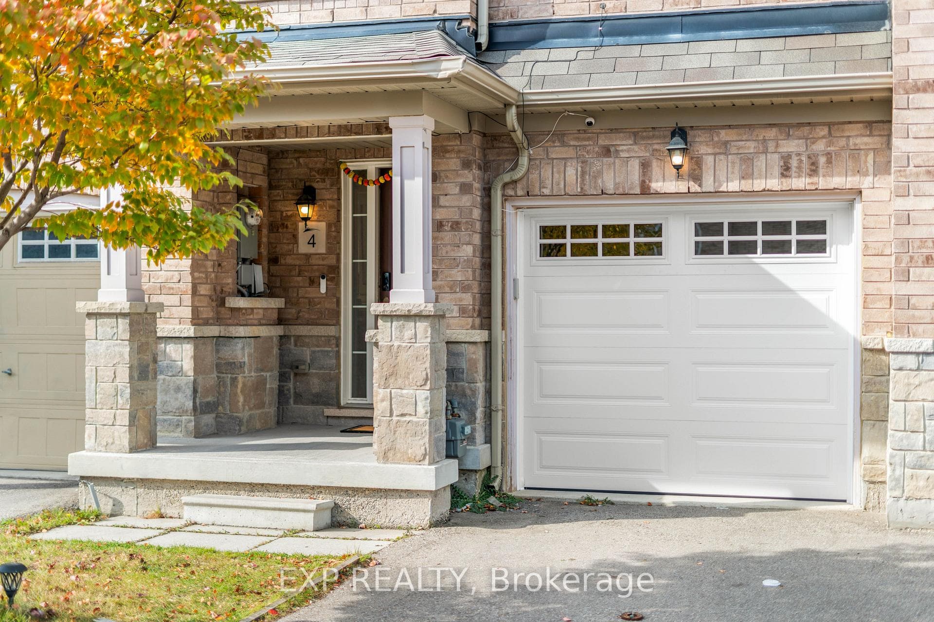 4 Magdalene Crescent, Brampton, ON L6Z 0G9
