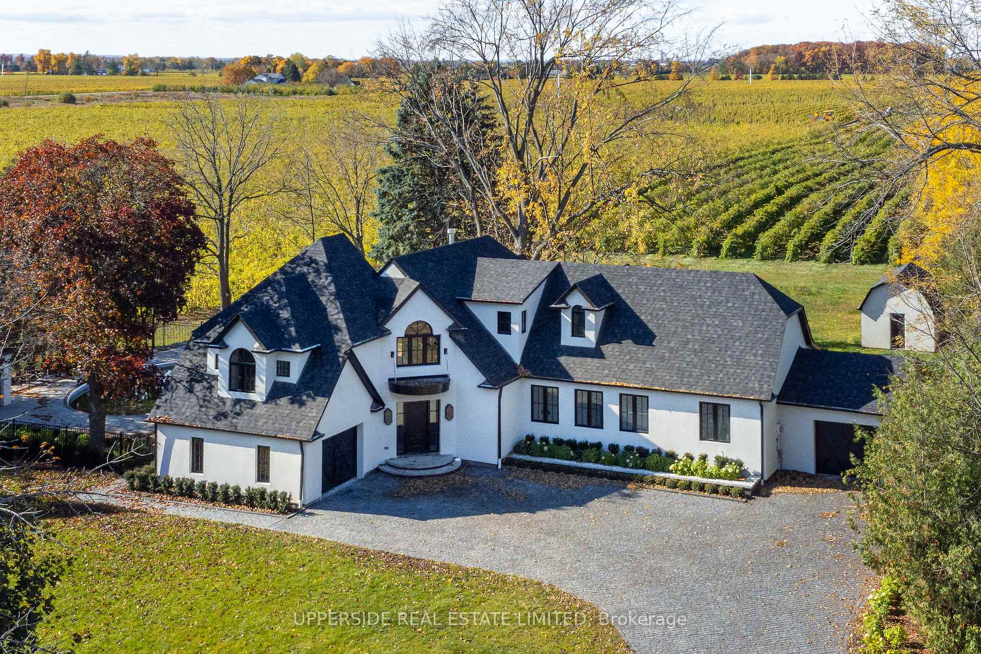 15886 Niagara Parkway, Niagara-on-the-Lake, ON L0S 1J0