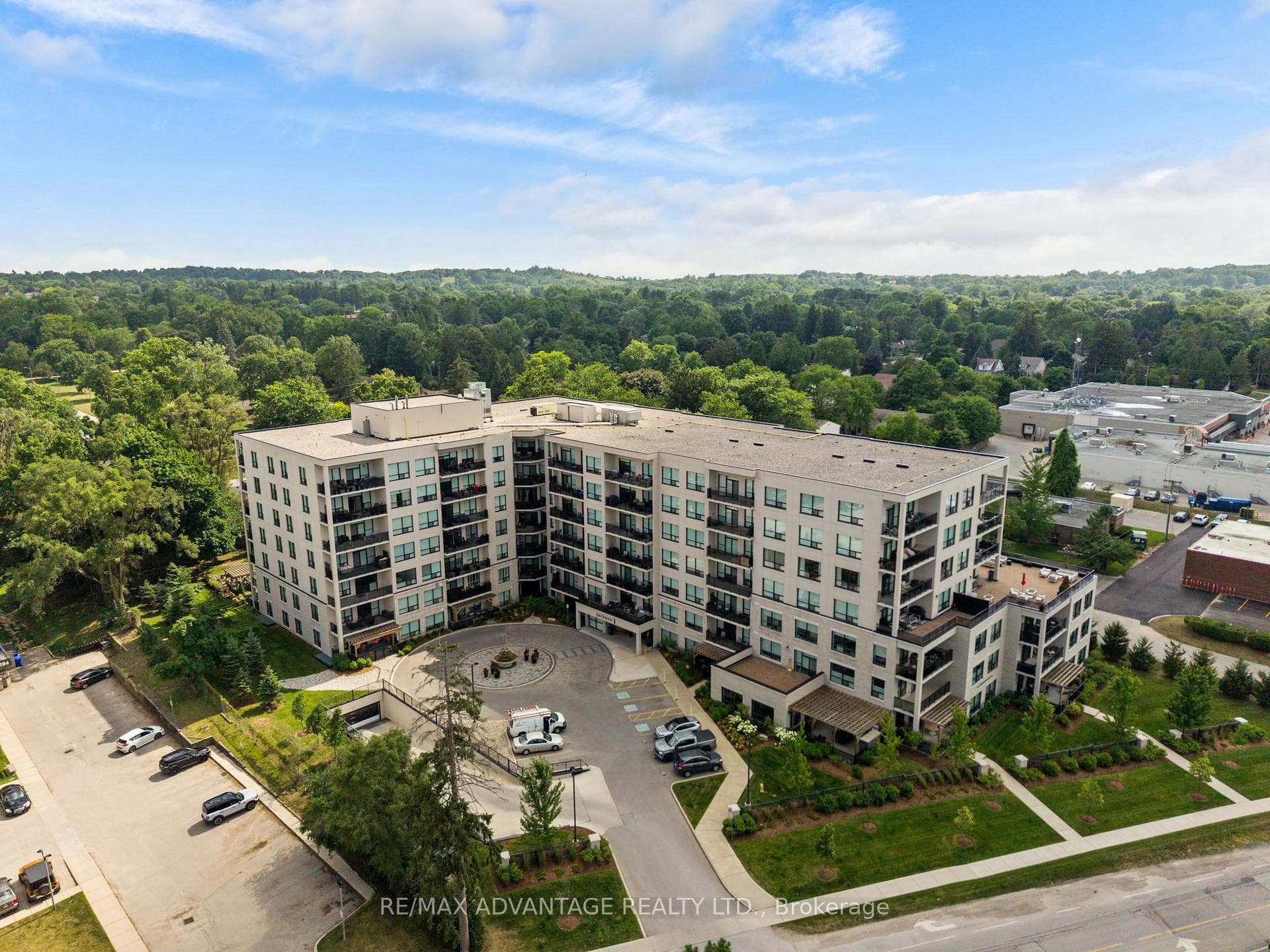 1200 Commissioners Road W 118, London South, ON N6K 1C7