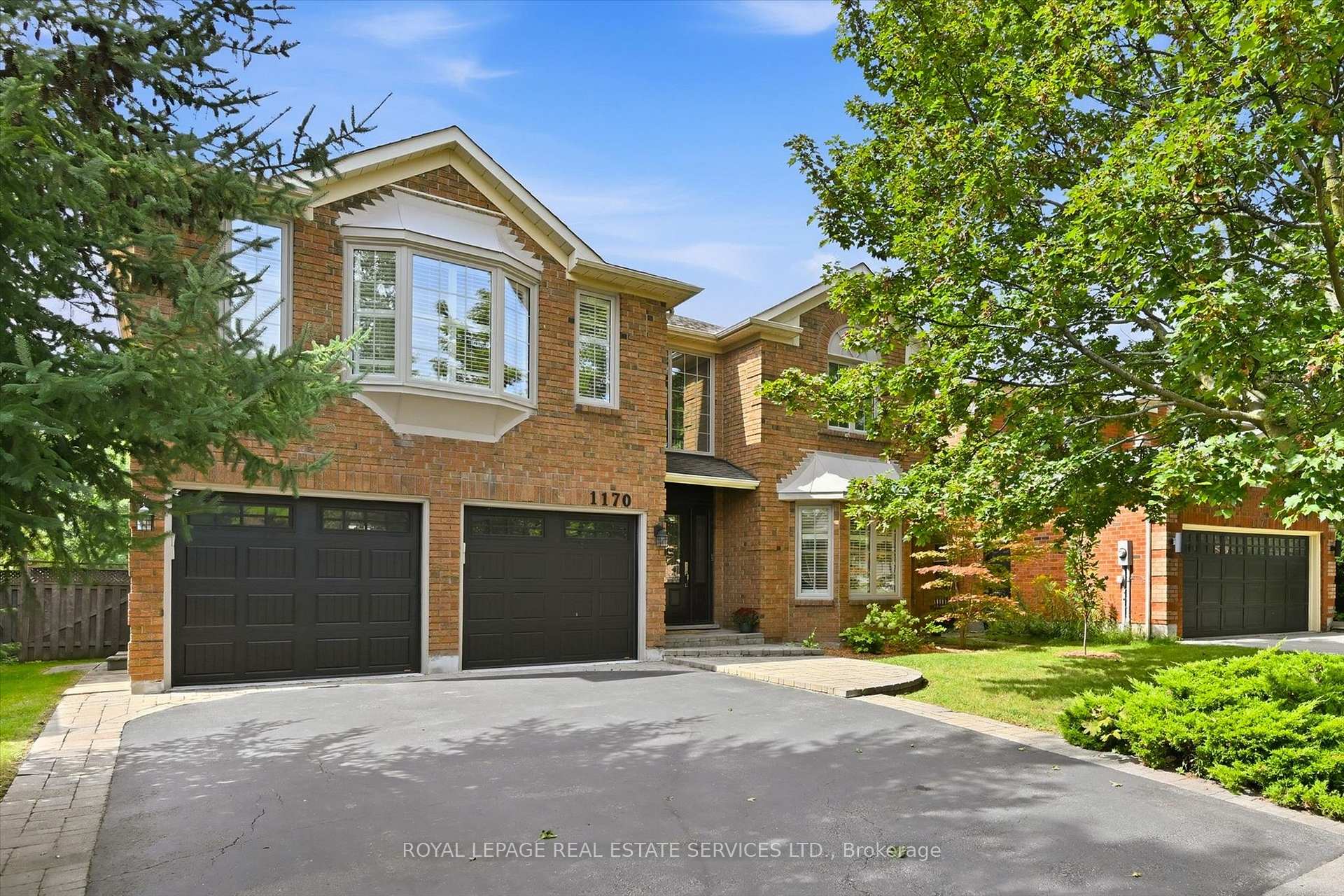 1170 Giles Gate, Oakville, ON L6M 2S3
