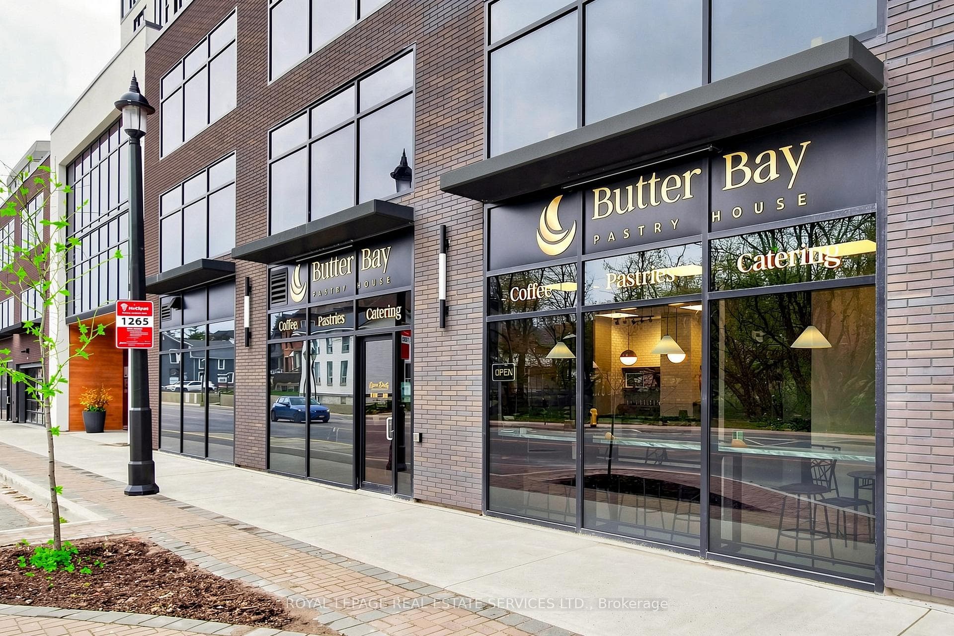 185 Dunlop Street E C3, Barrie, ON L4M 0L7