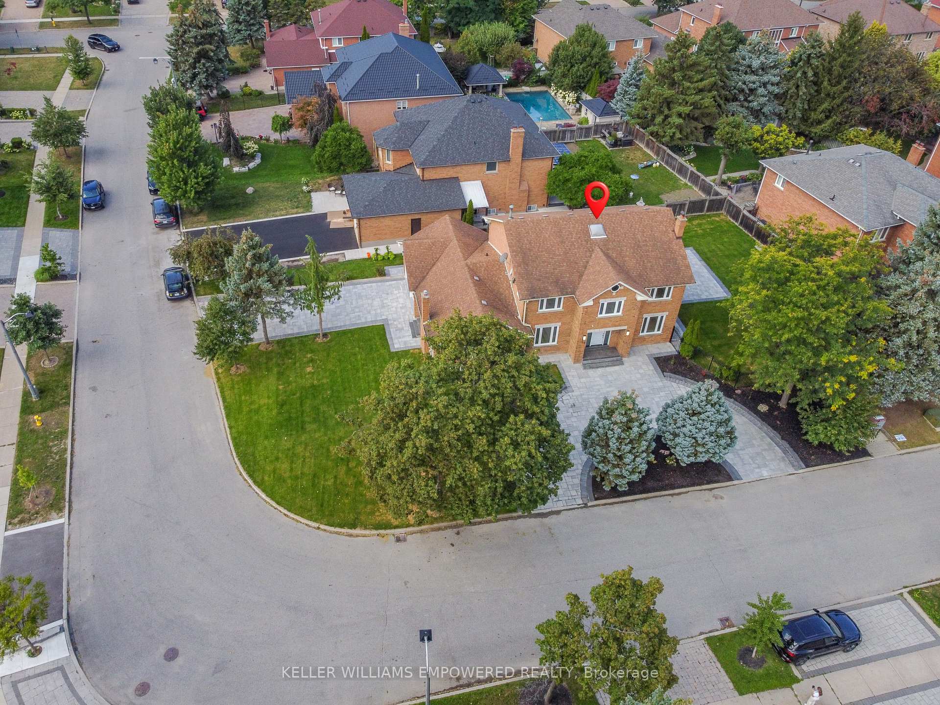 24 Marconi Avenue, Vaughan, ON L4L 7A5