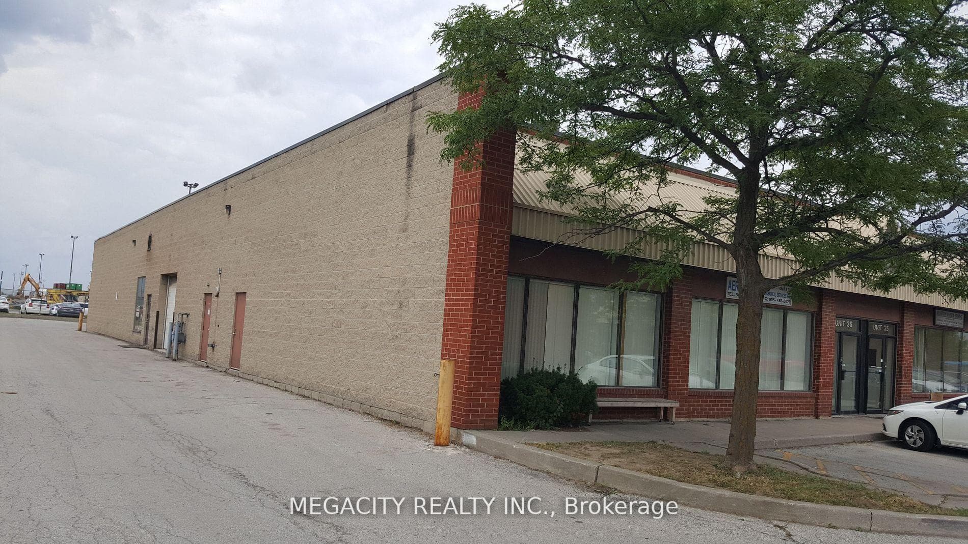 30 Intermodal Drive 36, Brampton, ON L6T 5K1