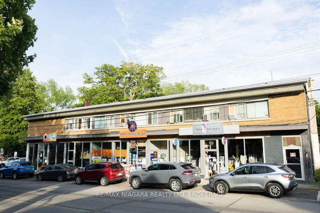 27 Main Street 2, St. Catharines, ON L2N 4T6